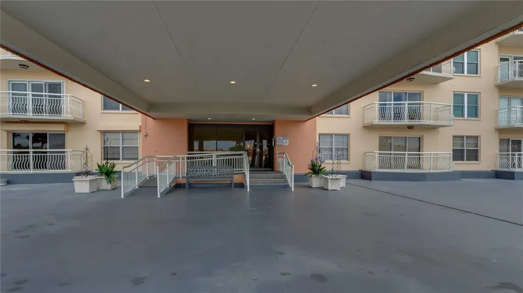 4900 Brittany Drive S St Petersburg FL 33715
