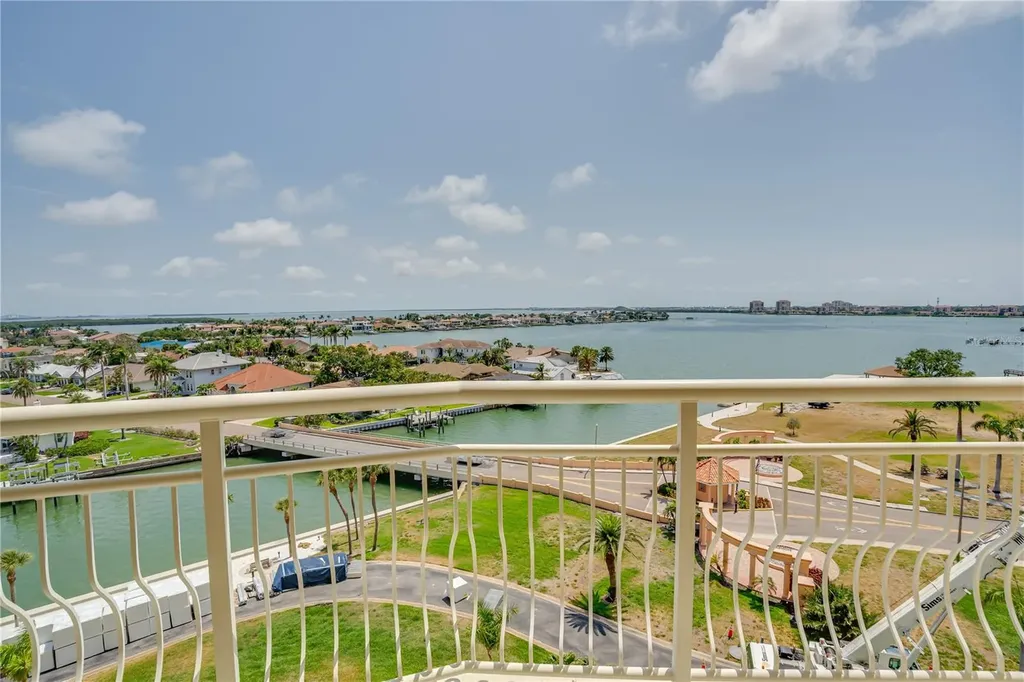 4900 Brittany Drive S St Petersburg FL 33715