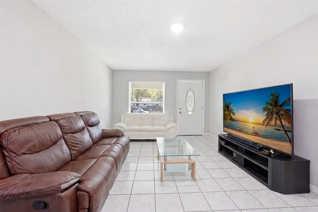 6 Viola Street Kissimmee FL 34741