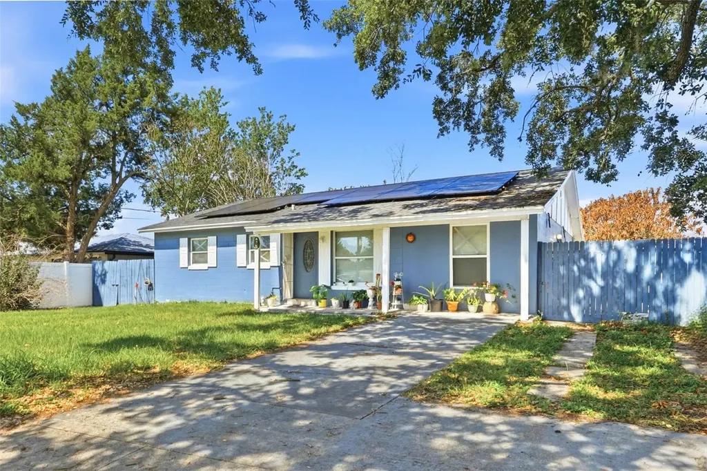 6 Viola Street Kissimmee FL 34741