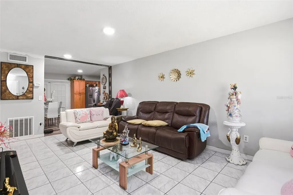 6 Viola Street Kissimmee FL 34741