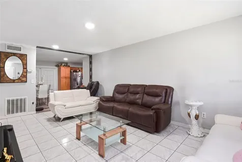 6 Viola Street Kissimmee FL 34741
