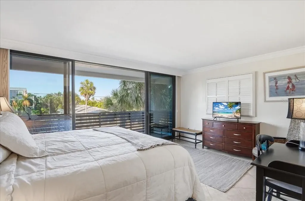 6804 Gulf Drive Holmes Beach FL 34217