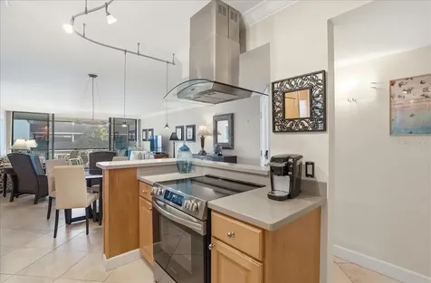 6804 Gulf Drive Holmes Beach FL 34217
