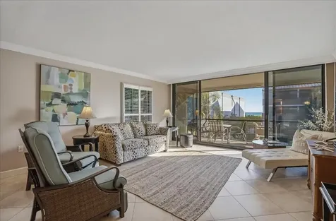 6804 Gulf Drive Holmes Beach FL 34217