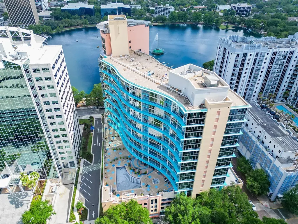 322 E Central Boulevard Orlando FL 32801
