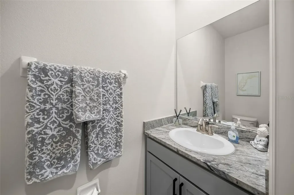 2013 Midnight Pearl Drive Sarasota FL 34240