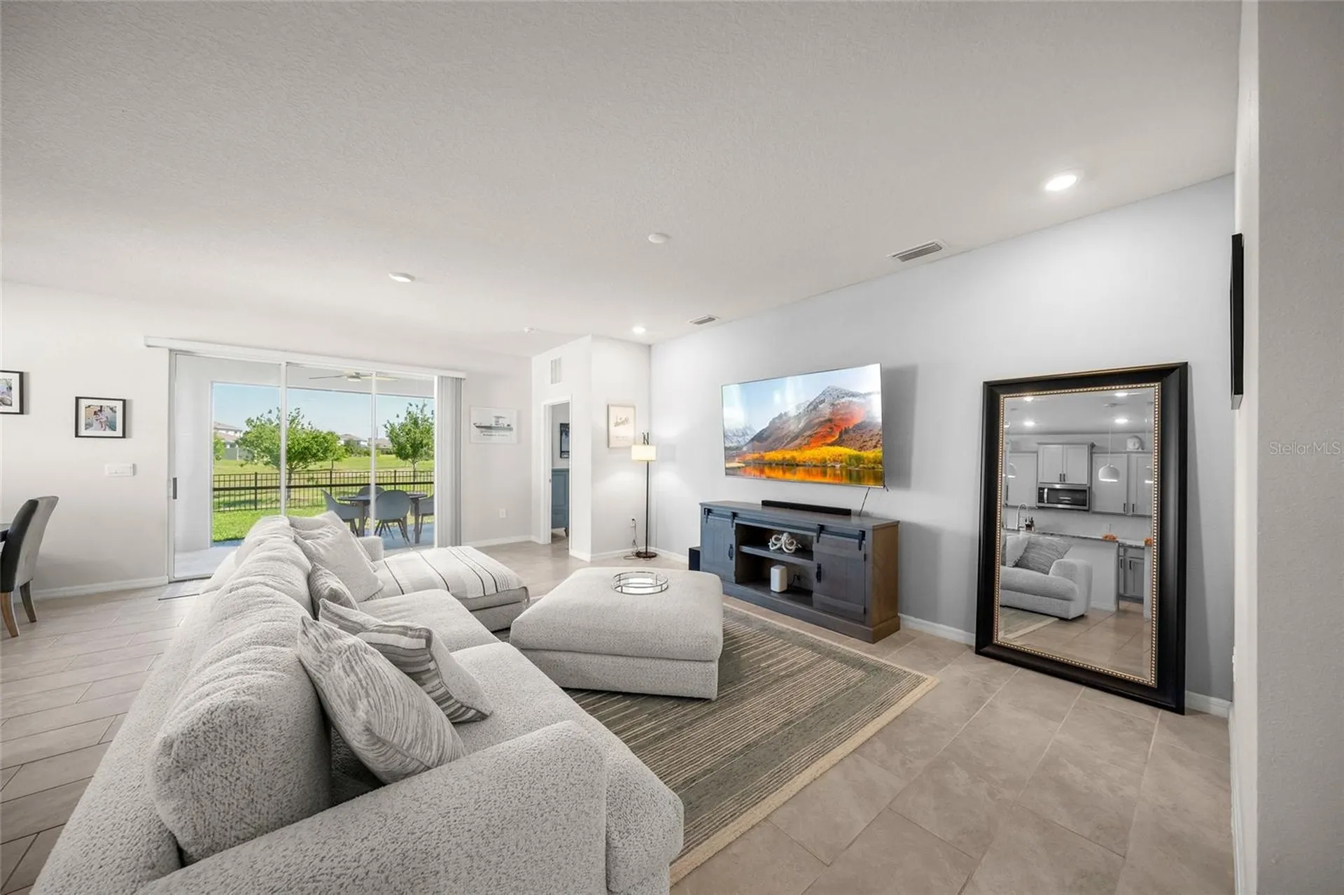 2013 Midnight Pearl Drive Sarasota FL 34240