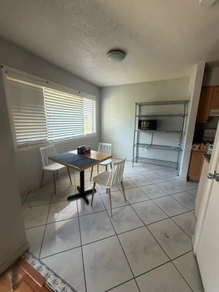 5981 Windhover Drive Orlando FL 32819