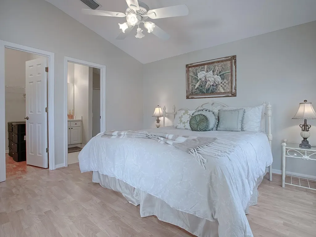 1129 Santa Cruz Drive The Villages FL 32162