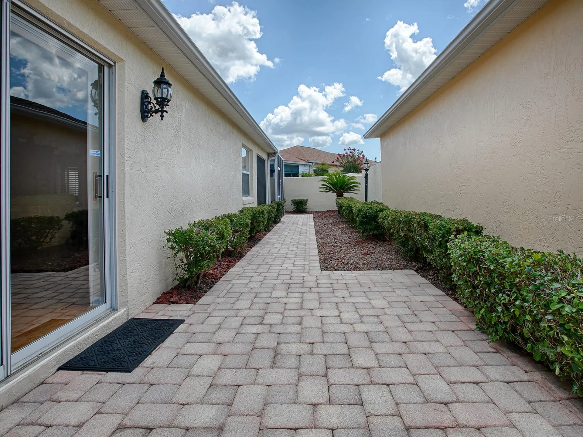1129 Santa Cruz Drive The Villages FL 32162