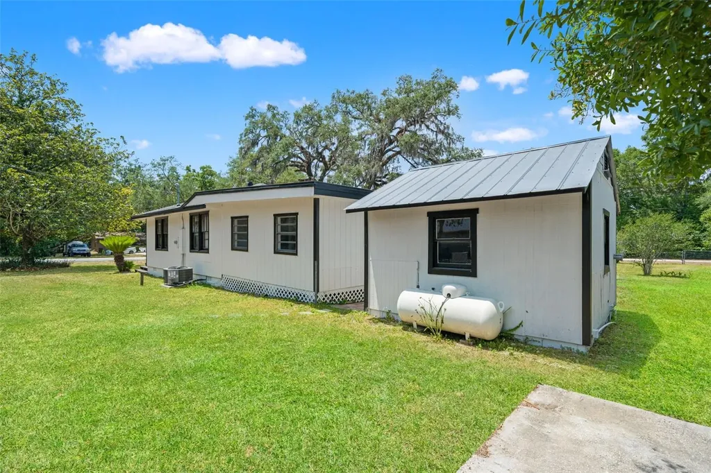 16119 Wilson Boulevard Brooksville FL 34604