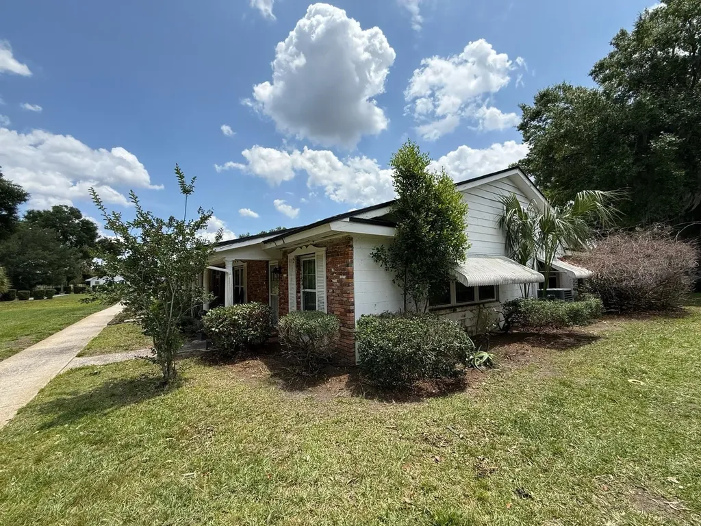719 Avenue Q SE Winter Haven FL 33880