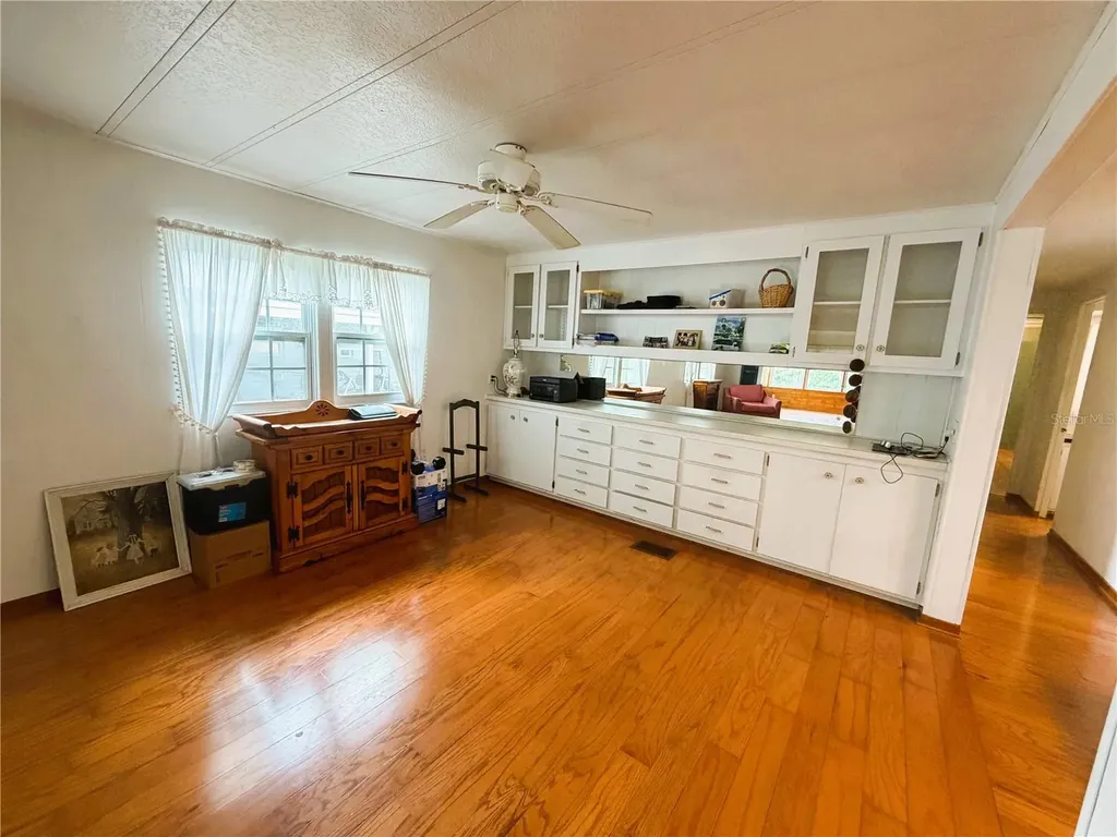 127 Royal Palm Drive Leesburg FL 34748