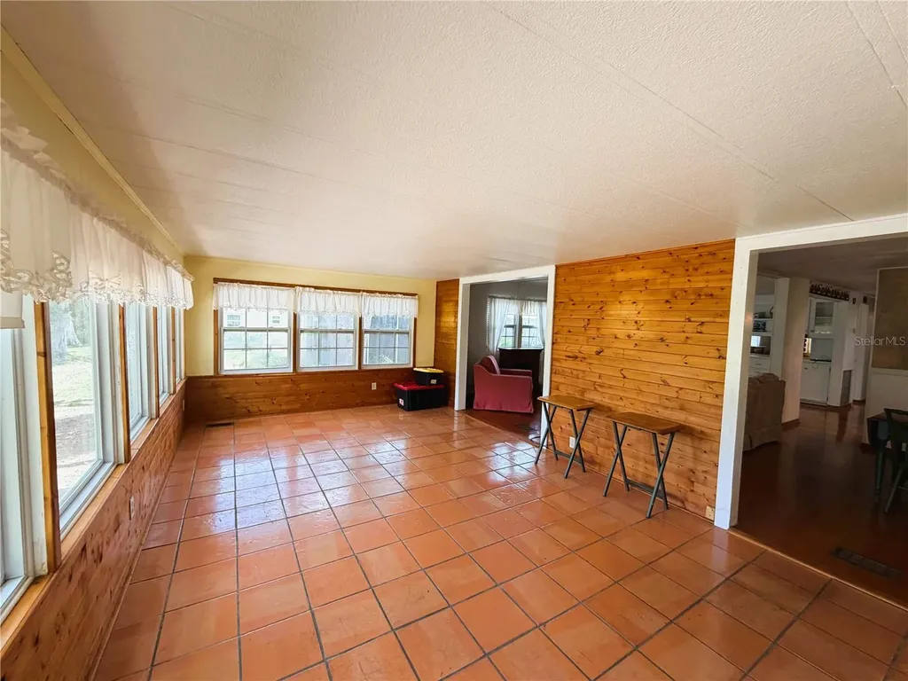 127 Royal Palm Drive Leesburg FL 34748