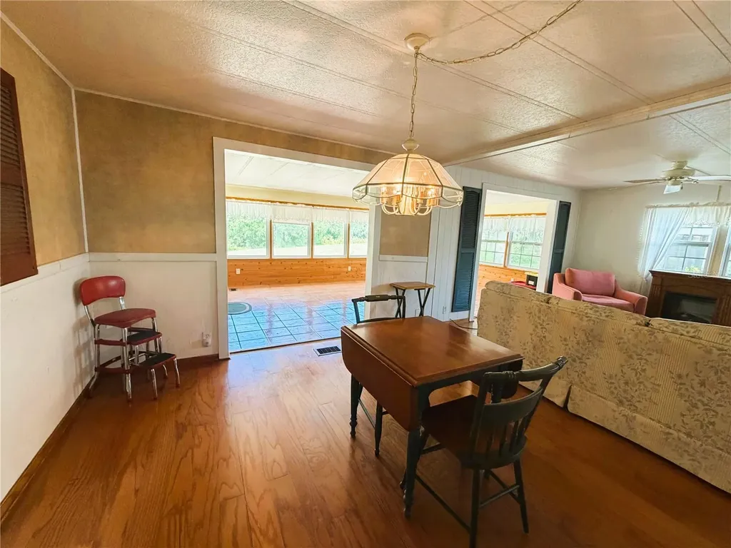 127 Royal Palm Drive Leesburg FL 34748