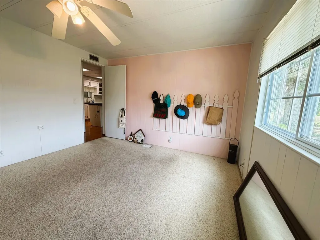 127 Royal Palm Drive Leesburg FL 34748
