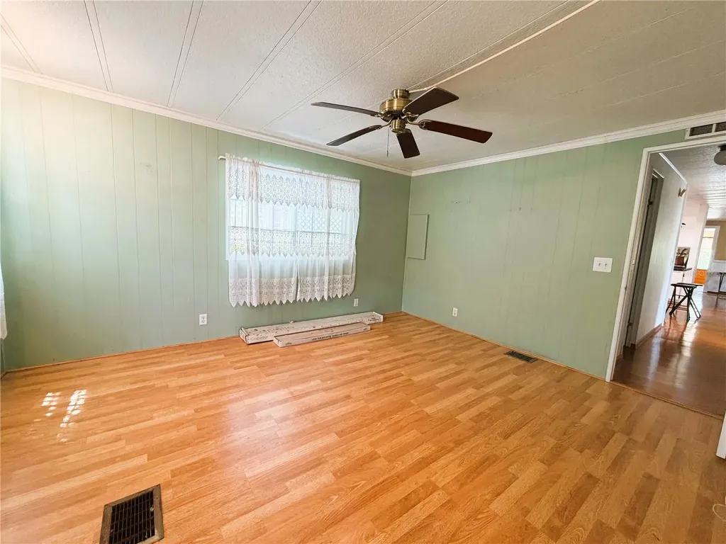 127 Royal Palm Drive Leesburg FL 34748
