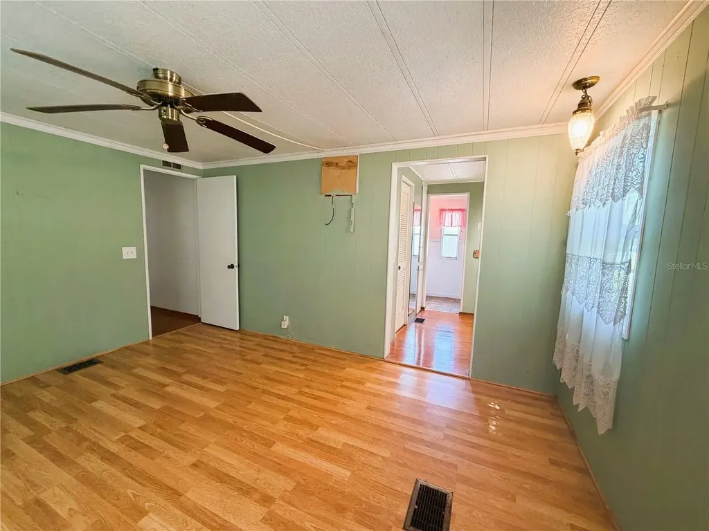 127 Royal Palm Drive Leesburg FL 34748