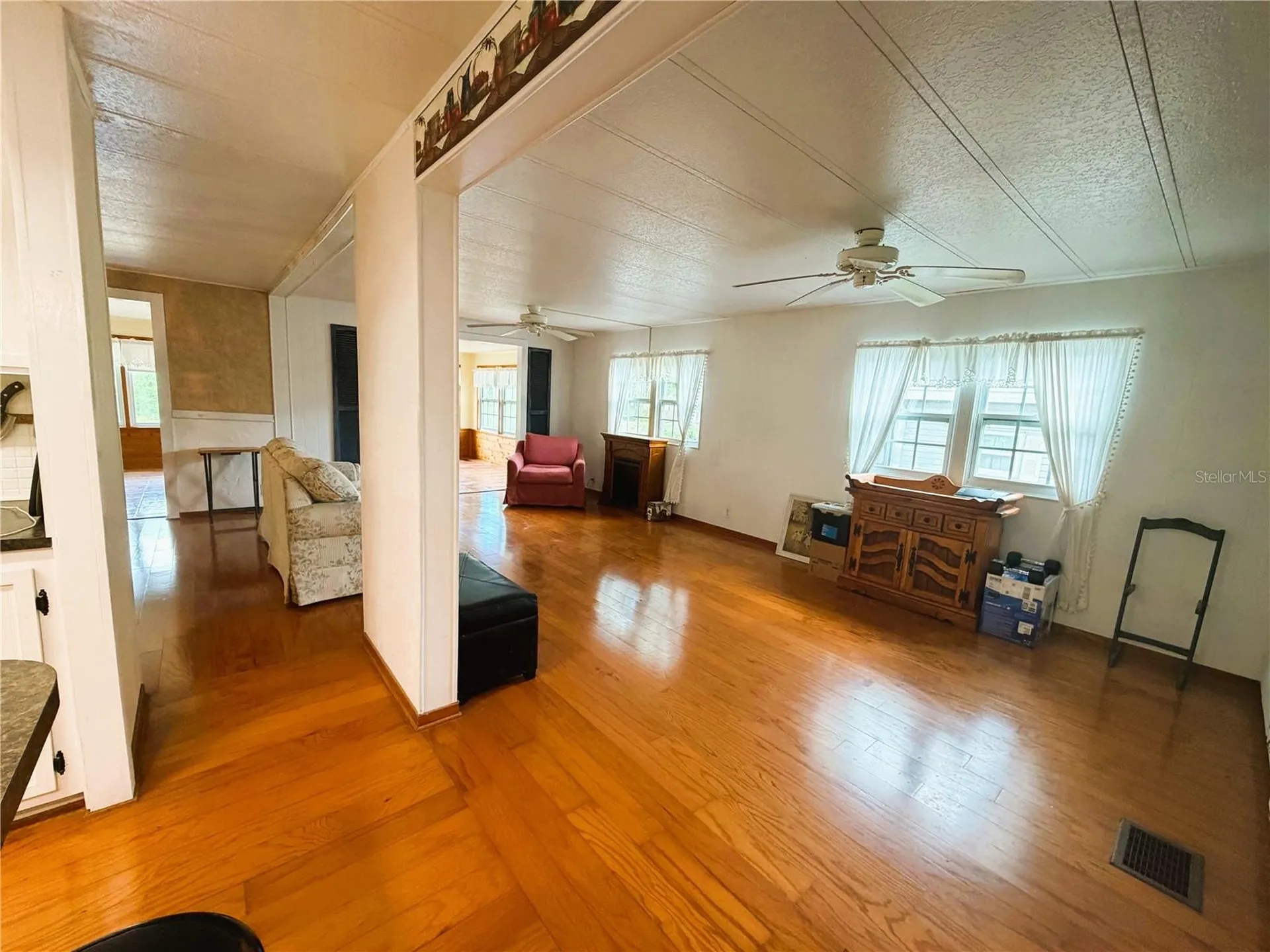 127 Royal Palm Drive Leesburg FL 34748