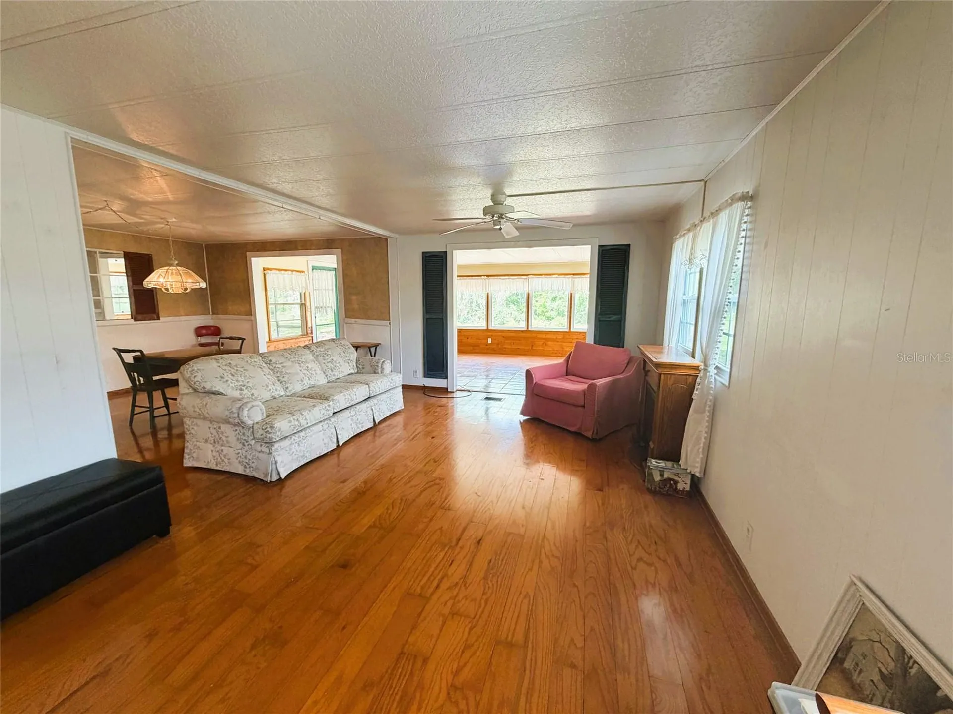 127 Royal Palm Drive Leesburg FL 34748