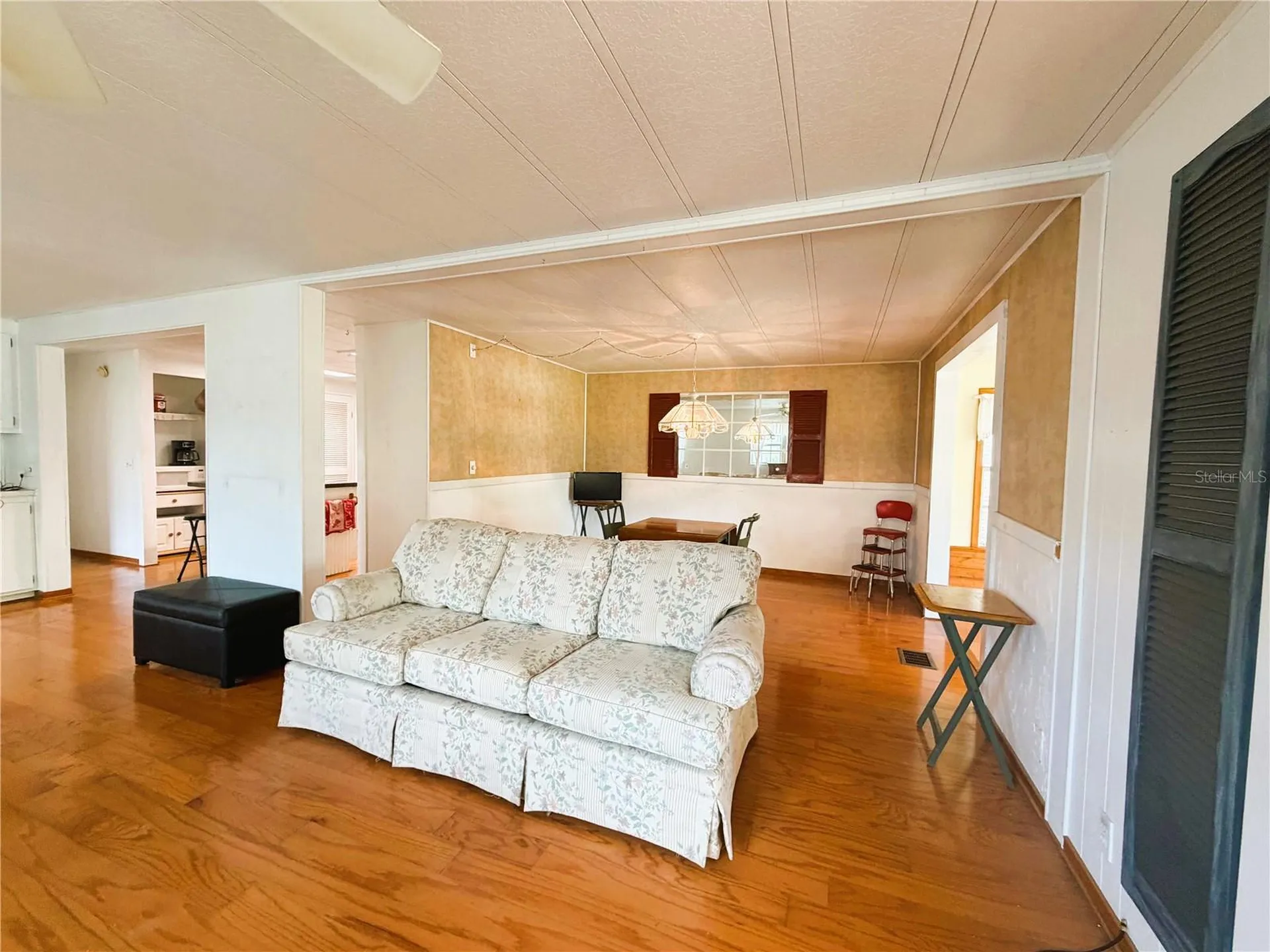 127 Royal Palm Drive Leesburg FL 34748