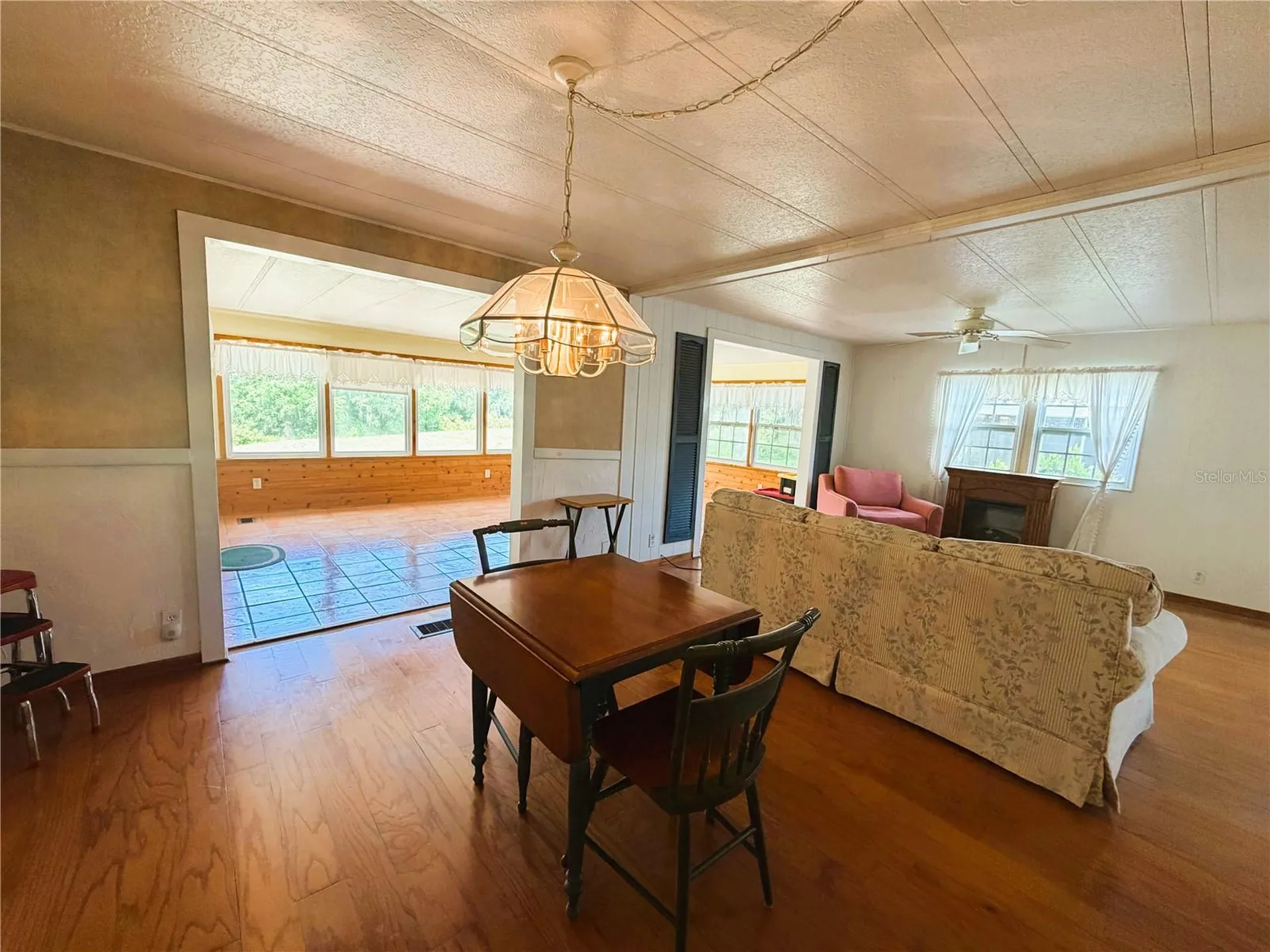 127 Royal Palm Drive Leesburg FL 34748