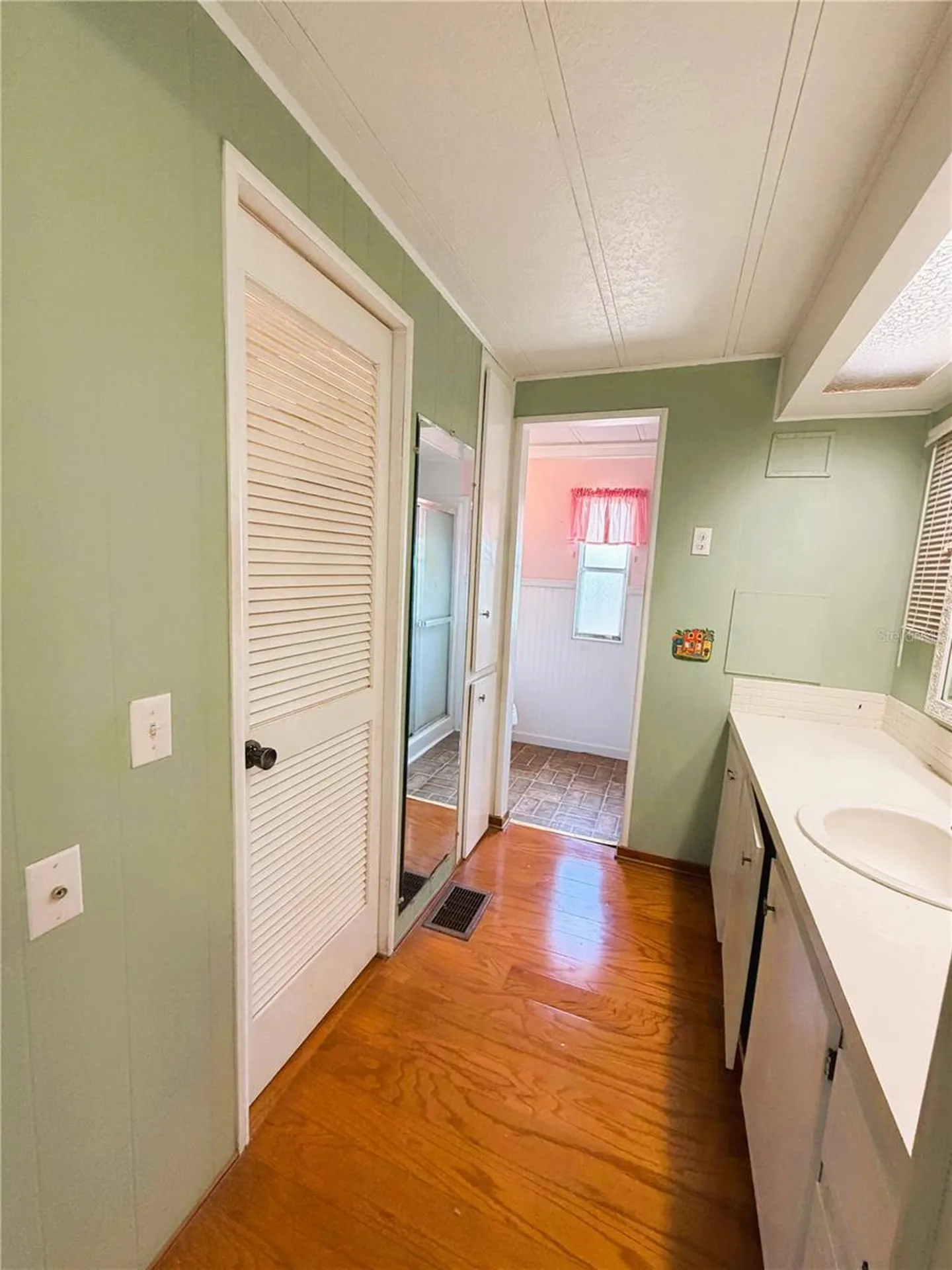 127 Royal Palm Drive Leesburg FL 34748