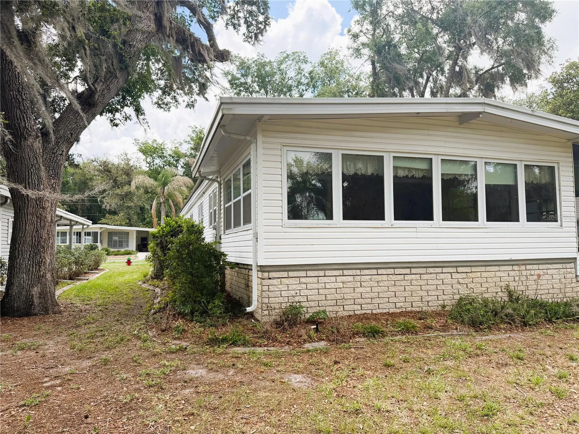127 Royal Palm Drive Leesburg FL 34748