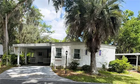 127 Royal Palm Drive Leesburg FL 34748