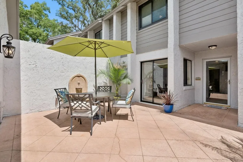 153 Olive Tree Circle Altamonte Springs FL 32714