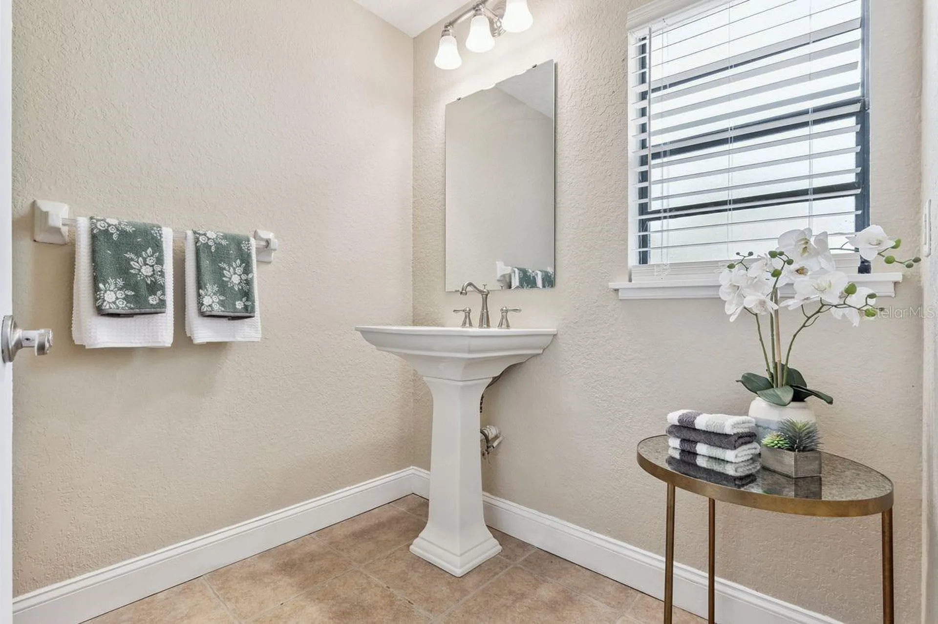 153 Olive Tree Circle Altamonte Springs FL 32714