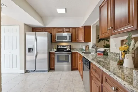 153 Olive Tree Circle Altamonte Springs FL 32714