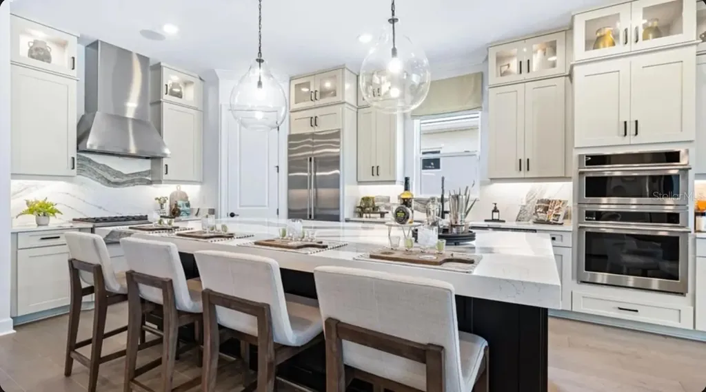 10614 Eclipse Street Sarasota FL 34241