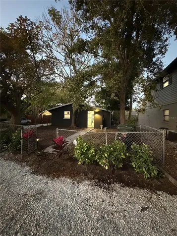 2027 Florinda Street Sarasota FL 34231