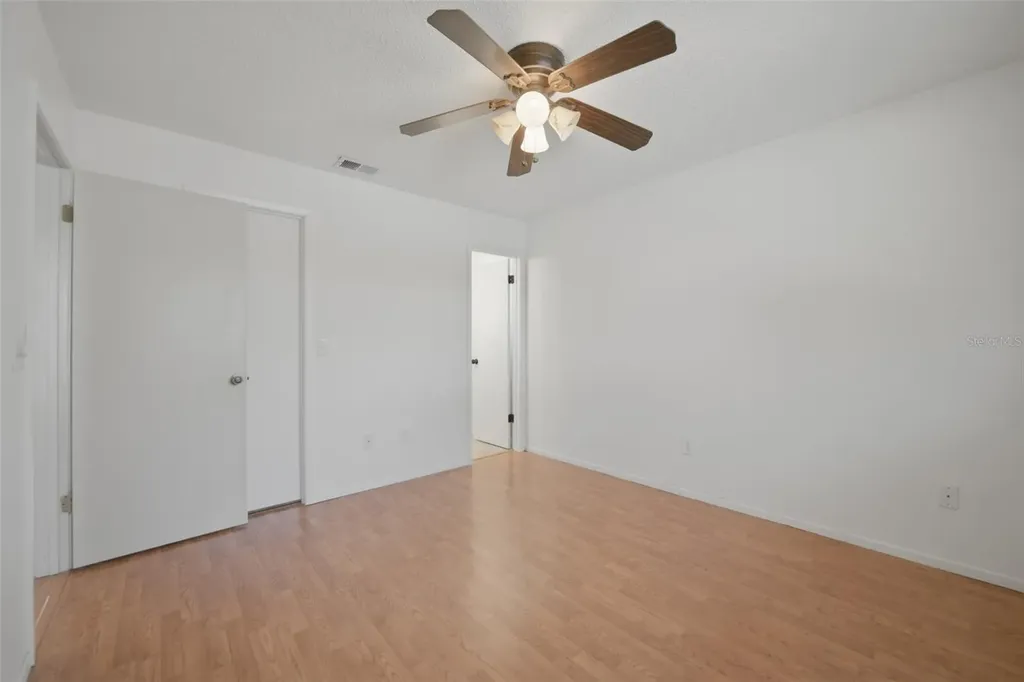 7632 Lakeside Woods Drive Orlando FL 32810