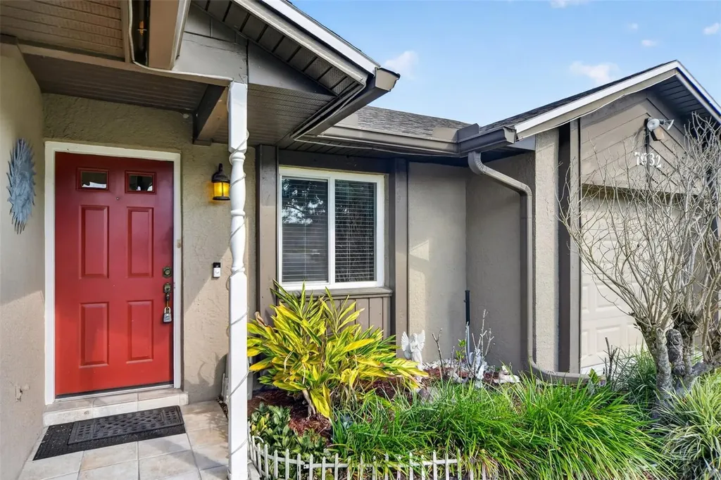 7632 Lakeside Woods Drive Orlando FL 32810