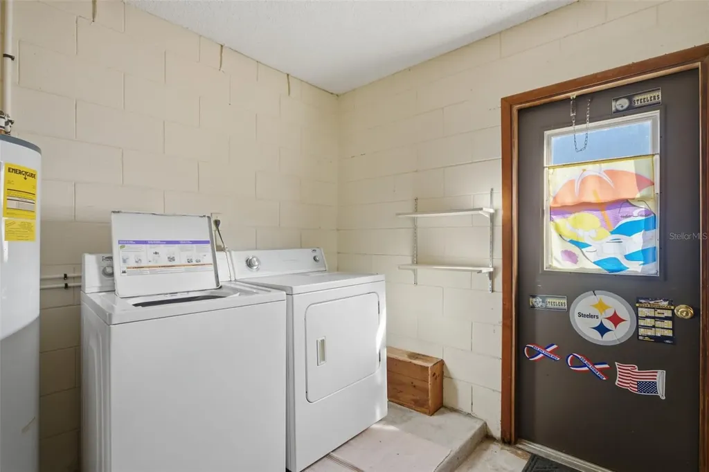 7632 Lakeside Woods Drive Orlando FL 32810