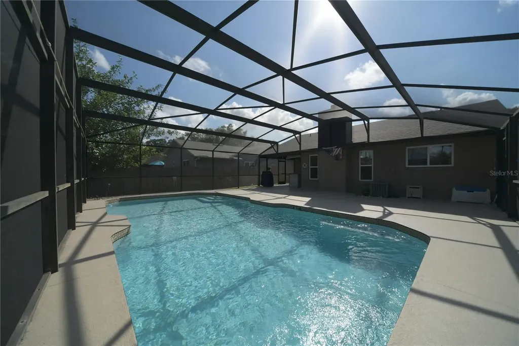 7632 Lakeside Woods Drive Orlando FL 32810