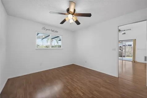 7632 Lakeside Woods Drive Orlando FL 32810
