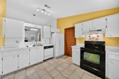 7632 Lakeside Woods Drive Orlando FL 32810
