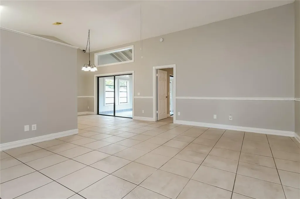 1961 Martina Street Apopka FL 32703