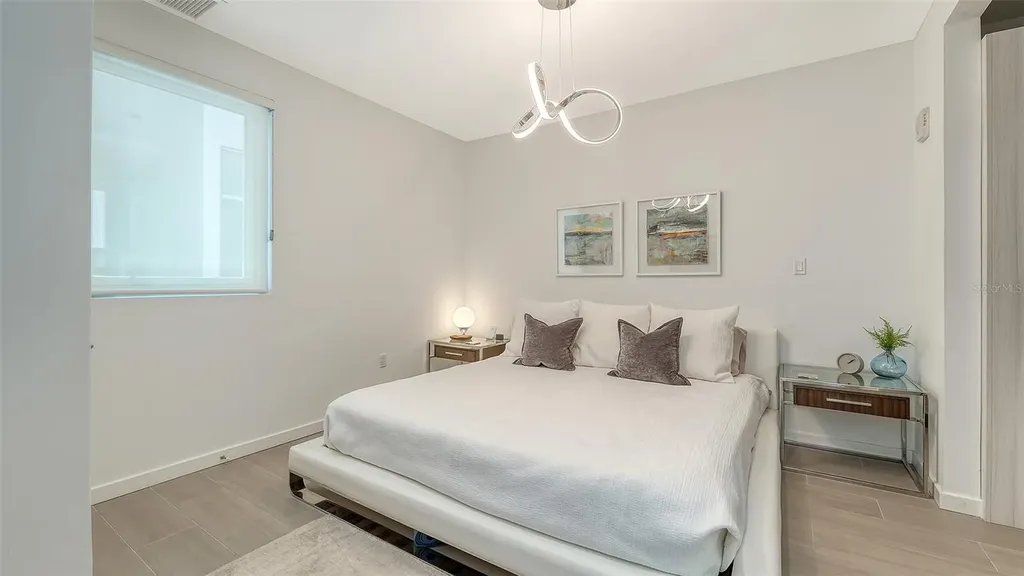 1350 5th Street Sarasota FL 34236