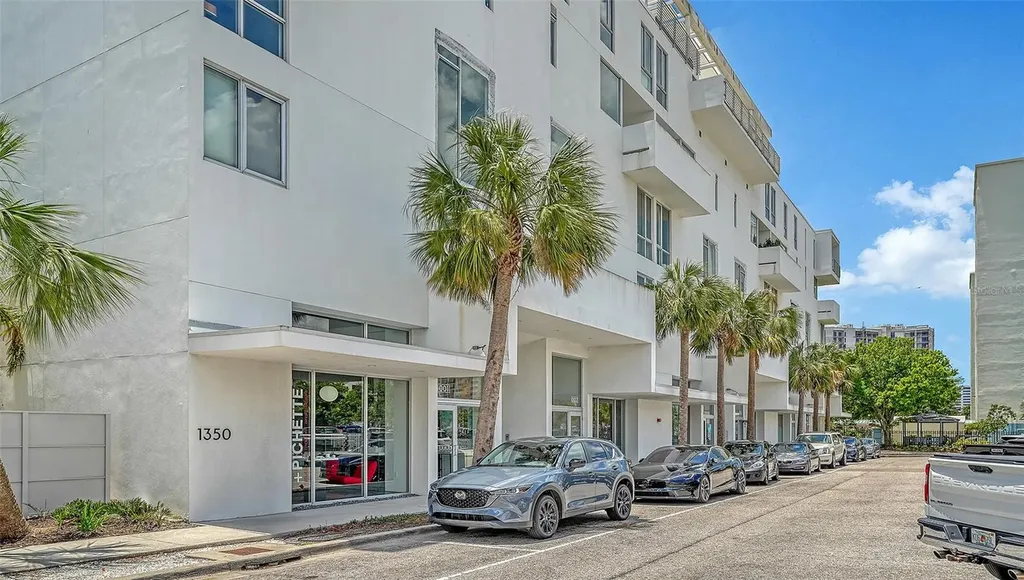 1350 5th Street Sarasota FL 34236