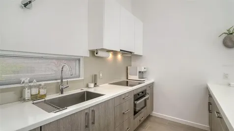 1350 5th Street Sarasota FL 34236
