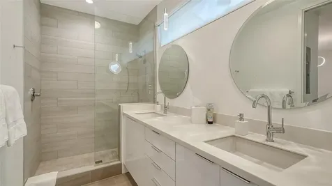 1350 5th Street Sarasota FL 34236