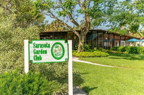 1350 5th Street Sarasota FL 34236