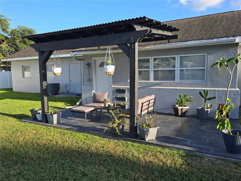 3252 San Pedro Lane Orlando FL 32827