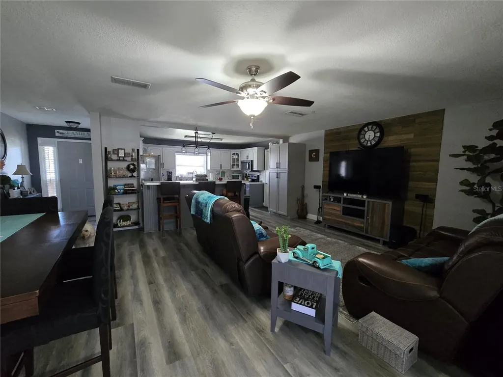 3252 San Pedro Lane Orlando FL 32827