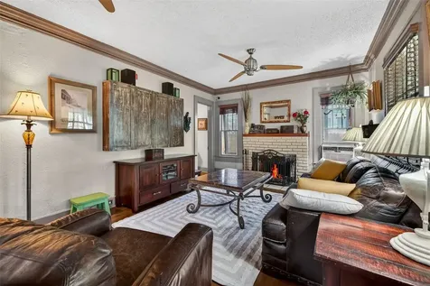 652 8th Avenue N St Petersburg FL 33701